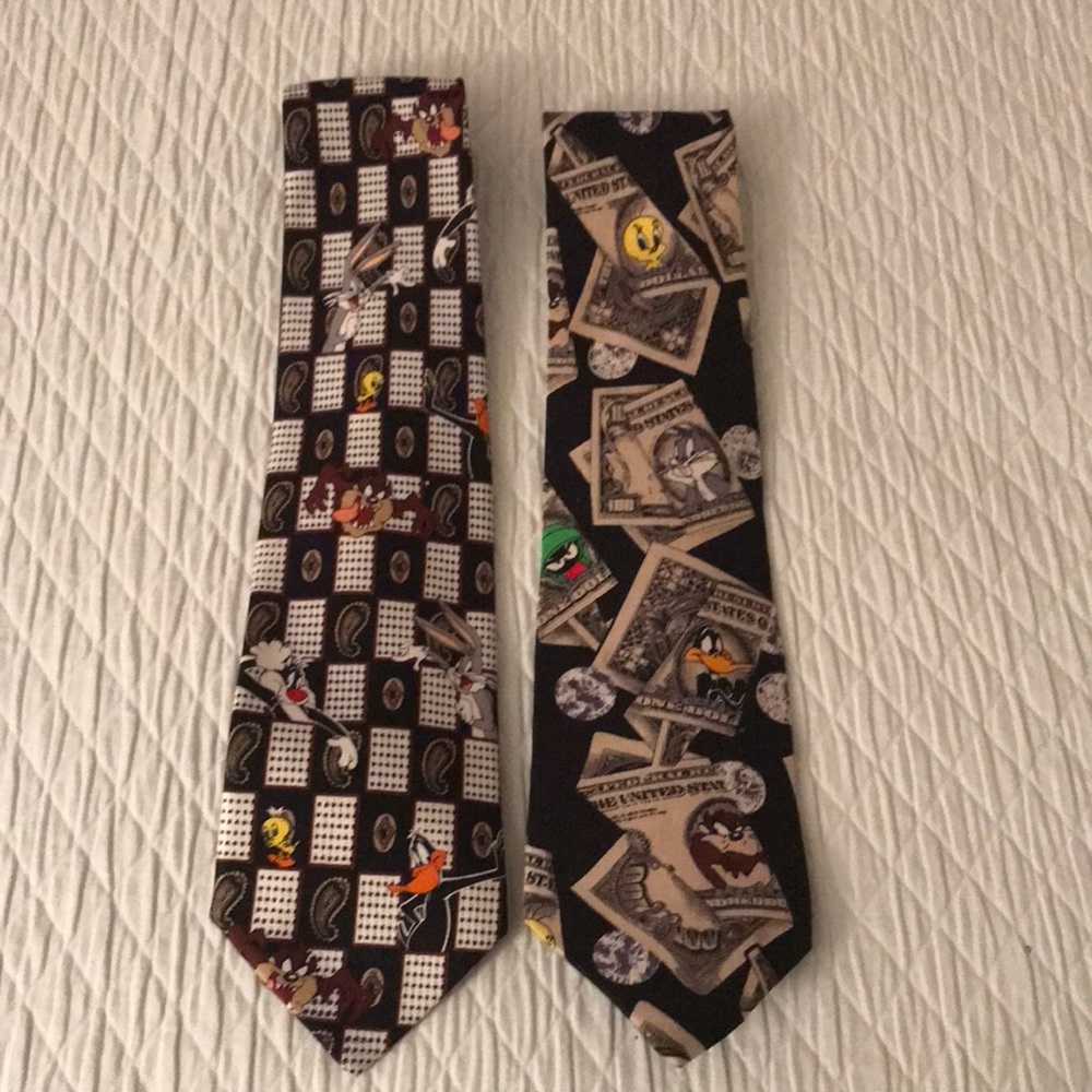 Pair 2 Looney Tunes Ties Neck Tie Bugs Bunny Daffy Duck Marti…